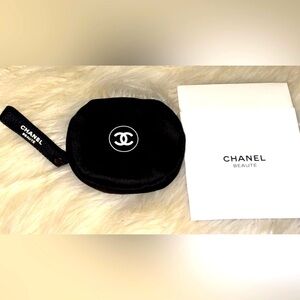 CHANEL Black Textured Small Pouch with Iconic CC Logo! New